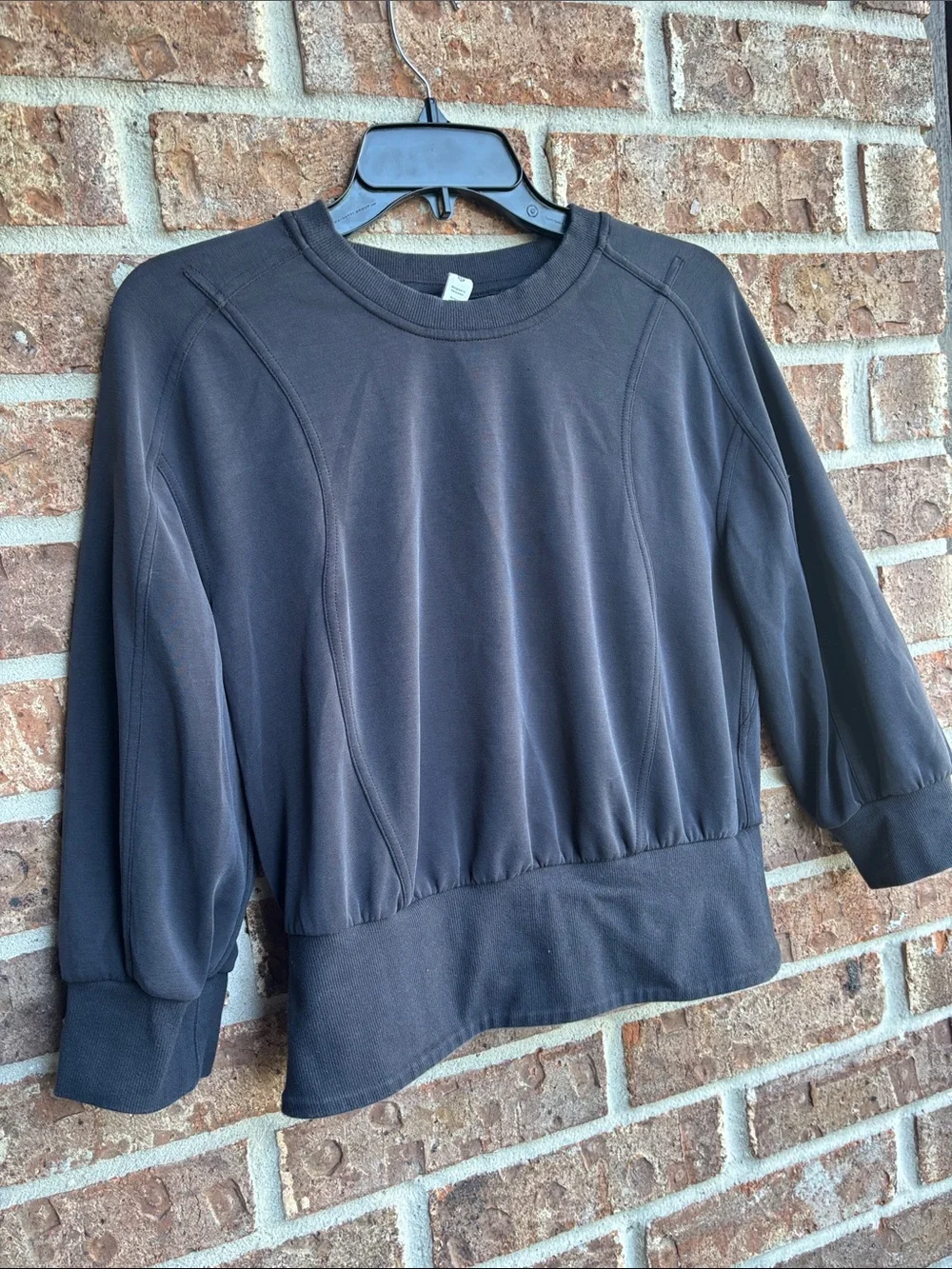 Lululemon softened ribbed hem Black Crewneck Pullover Top